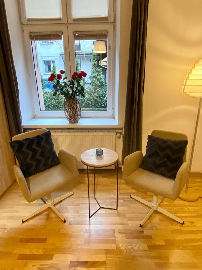 Topolove Rooms & Apartments Krakow Exterior photo