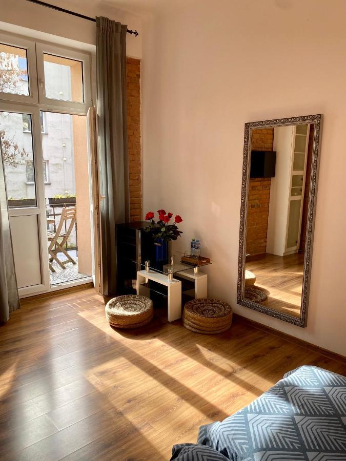 Topolove Rooms & Apartments Krakow Exterior photo